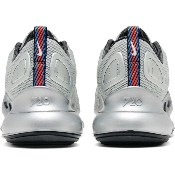 🧊NEW Nike Air Max 720 Metallic Silver🧊 - Picture 5 of 15